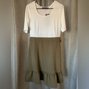 Nena Leonard short sleeve dress. White and olive green